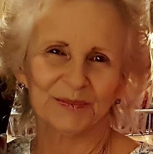 Meet your Posher, Annette